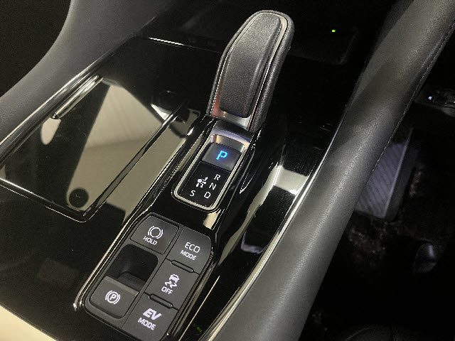 アルファードHV