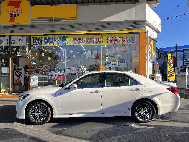 クラウンハイブリッド