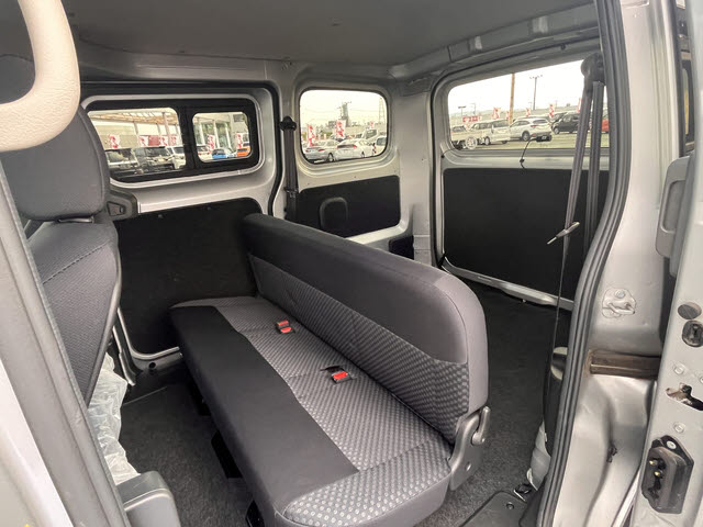 ＮＶ２００バネット