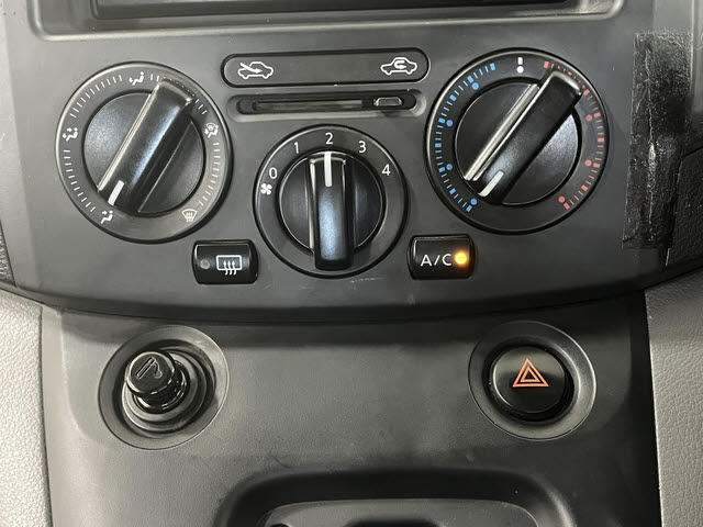 ＮＶ２００バネット