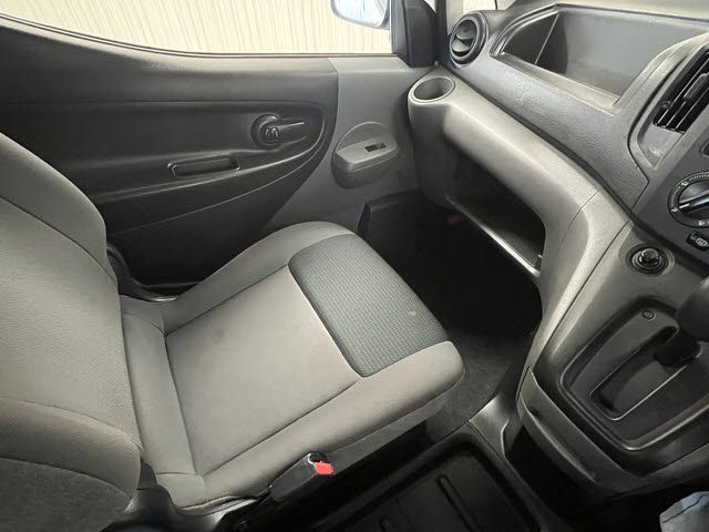 ＮＶ２００バネット