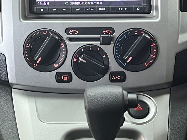 ＮＶ２００バネット