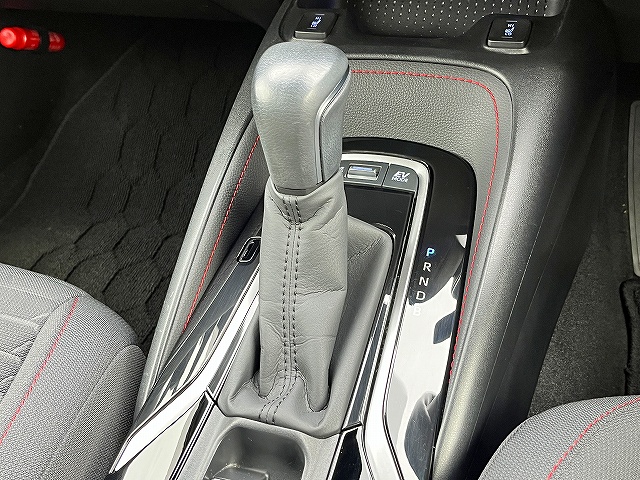 カローラスポーツ