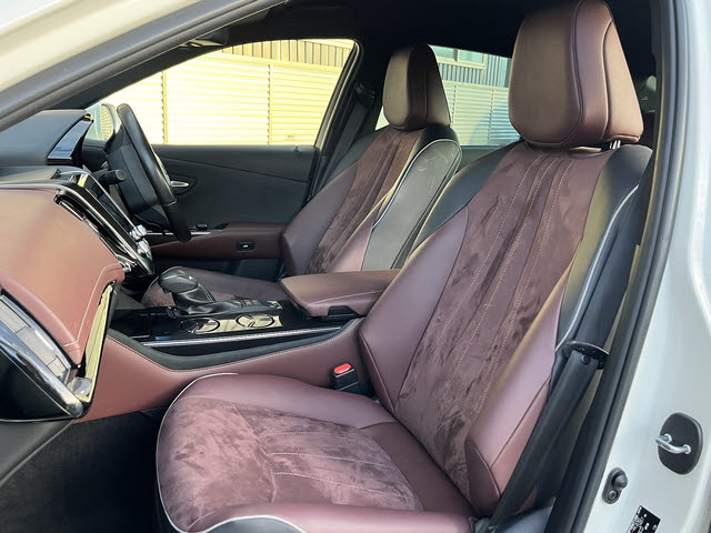 クラウンハイブリッド