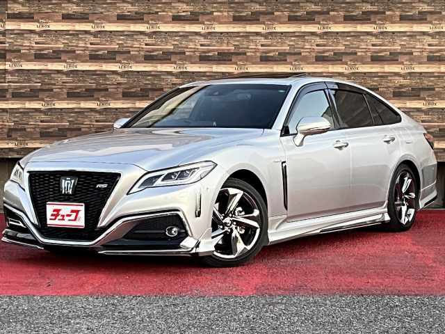 クラウンハイブリッド