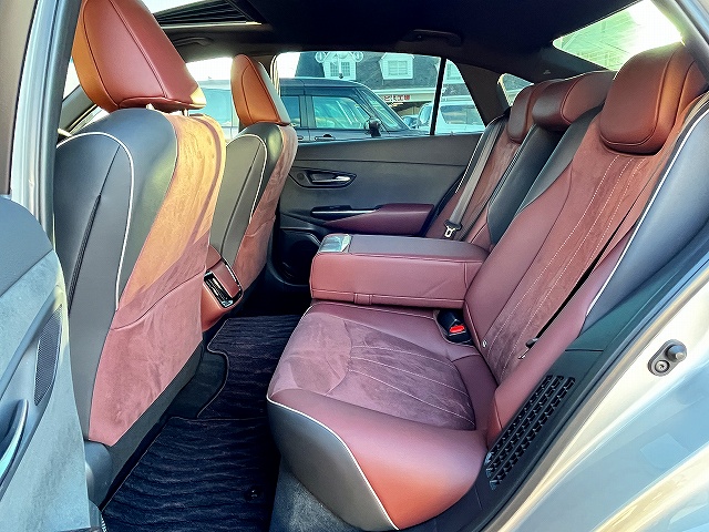 クラウンハイブリッド