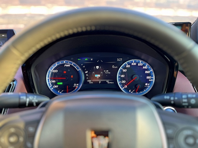 クラウンハイブリッド