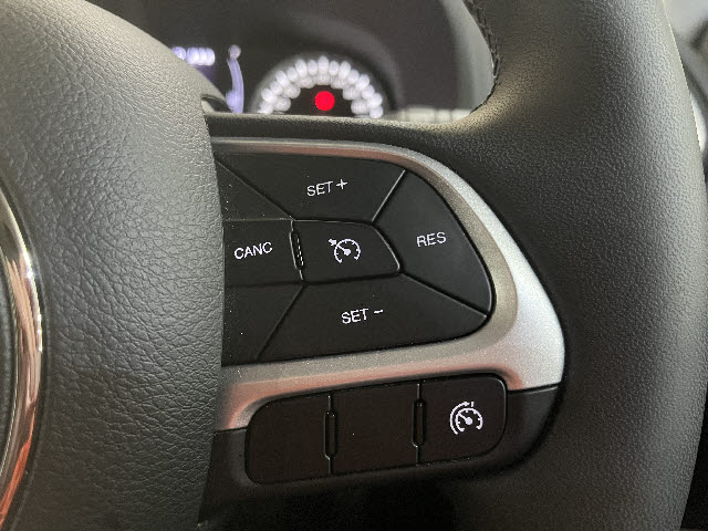 ジープレネゲード