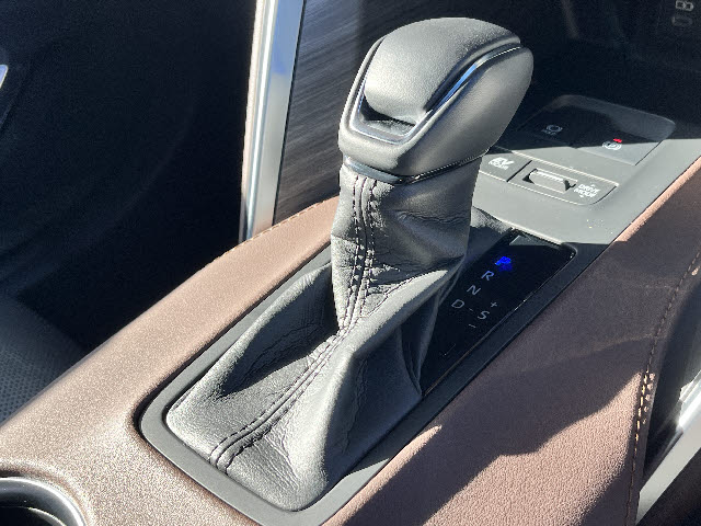 ハリアーハイブリッド