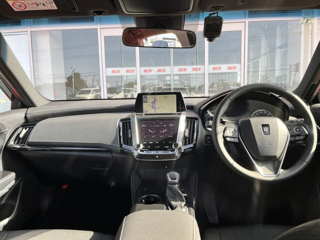 クラウンハイブリッド