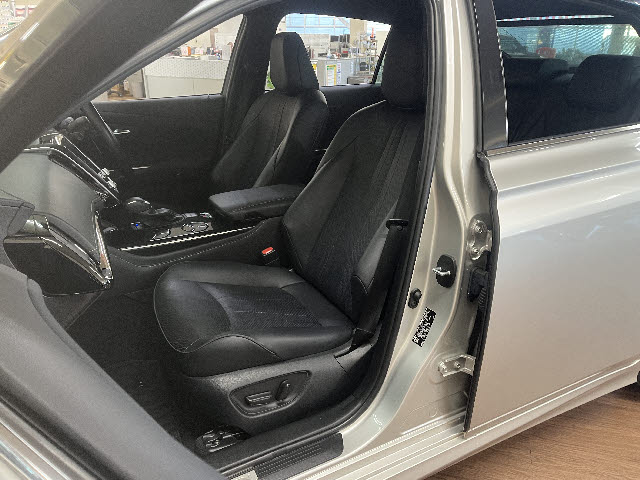 クラウンハイブリッド