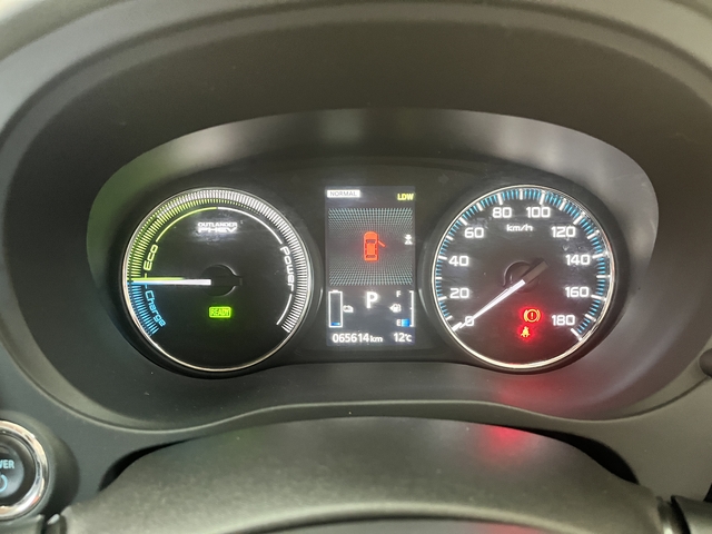 アウトランダーＰＨＥＶ