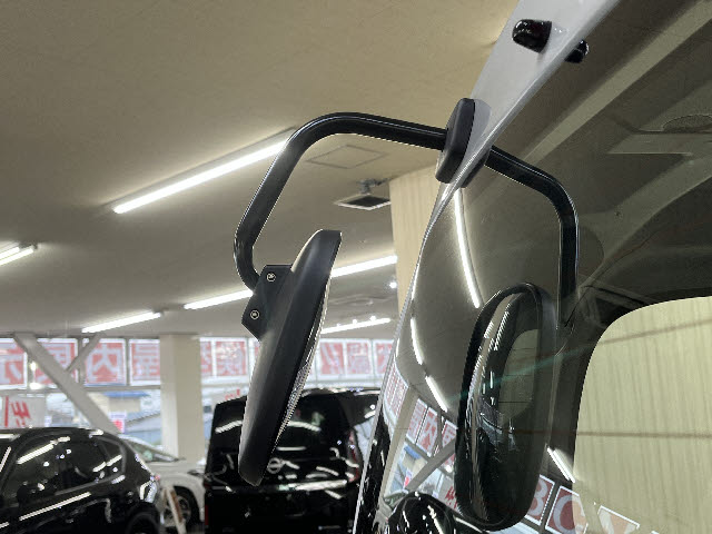 ＮＶ２００バネット