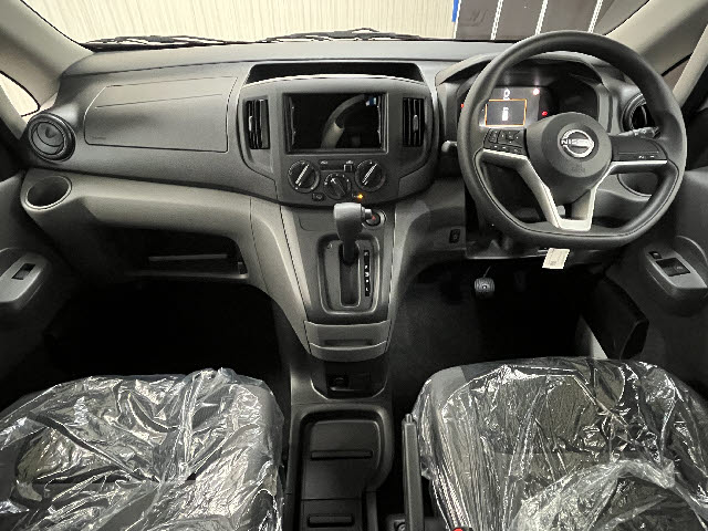 ＮＶ２００バネット