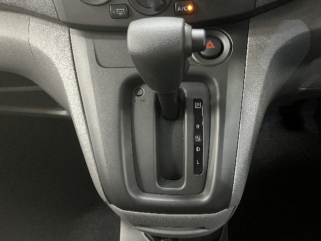 ＮＶ２００バネット