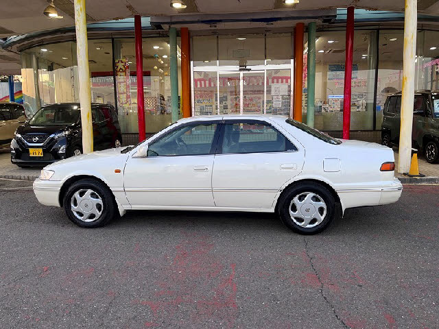 カムリグラシア