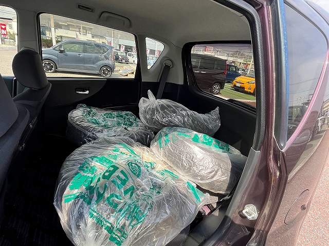 ムーヴカスタム