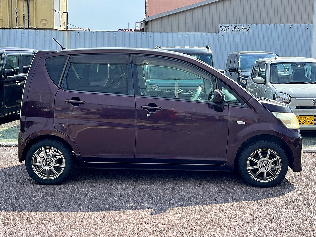 ムーヴカスタム