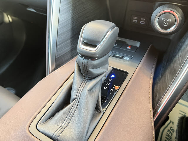 ハリアーハイブリッド