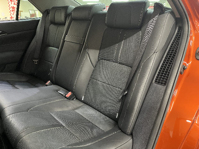 クラウンハイブリッド