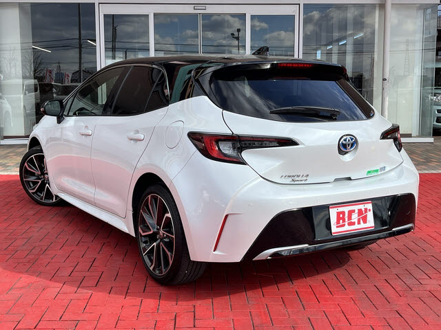 カローラスポーツ