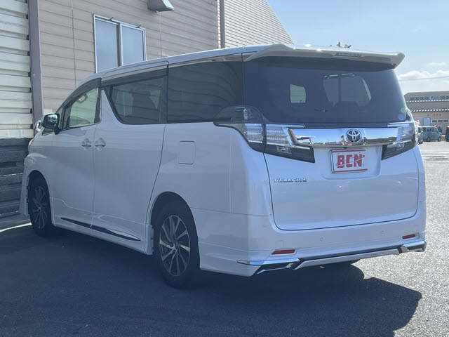 ヴェルファイア