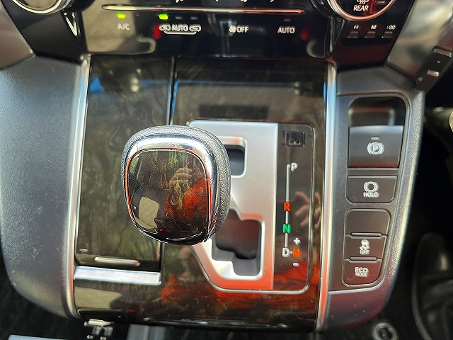 ヴェルファイア