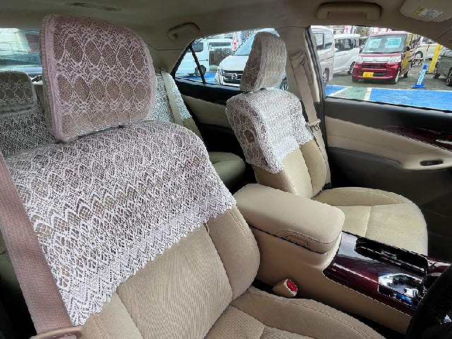 クラウンハイブリッド