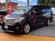 アルファード…