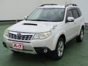 フォレスター…