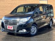 エスクァイア…